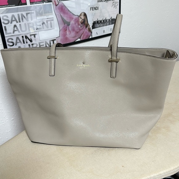 KATE SPADE purse - Picture 1 of 10